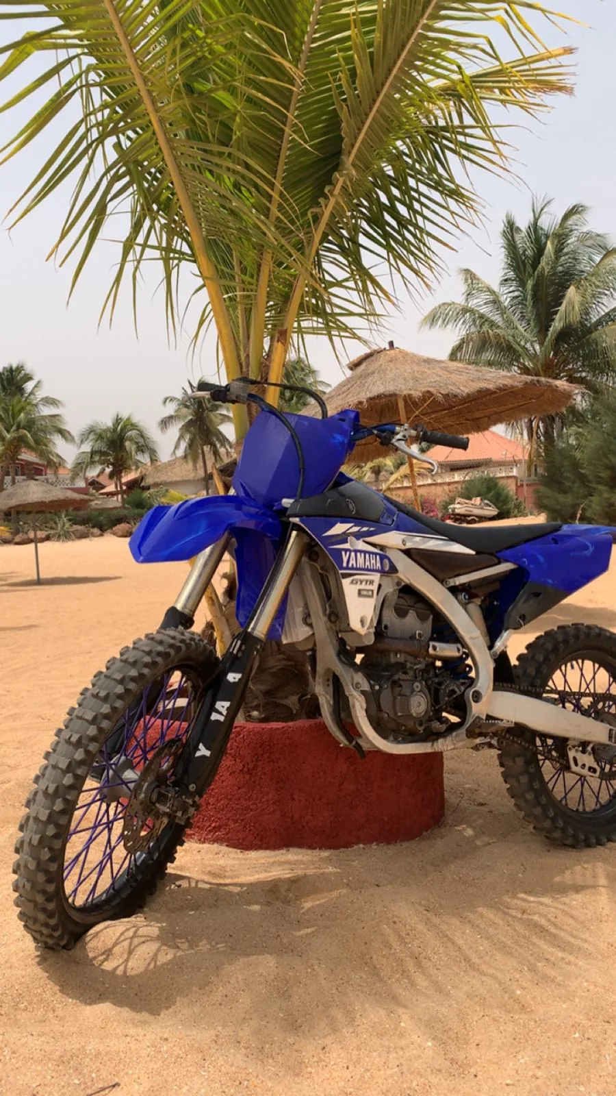 Location moto cross Yamaha YZ 250 sur la plage de Saly